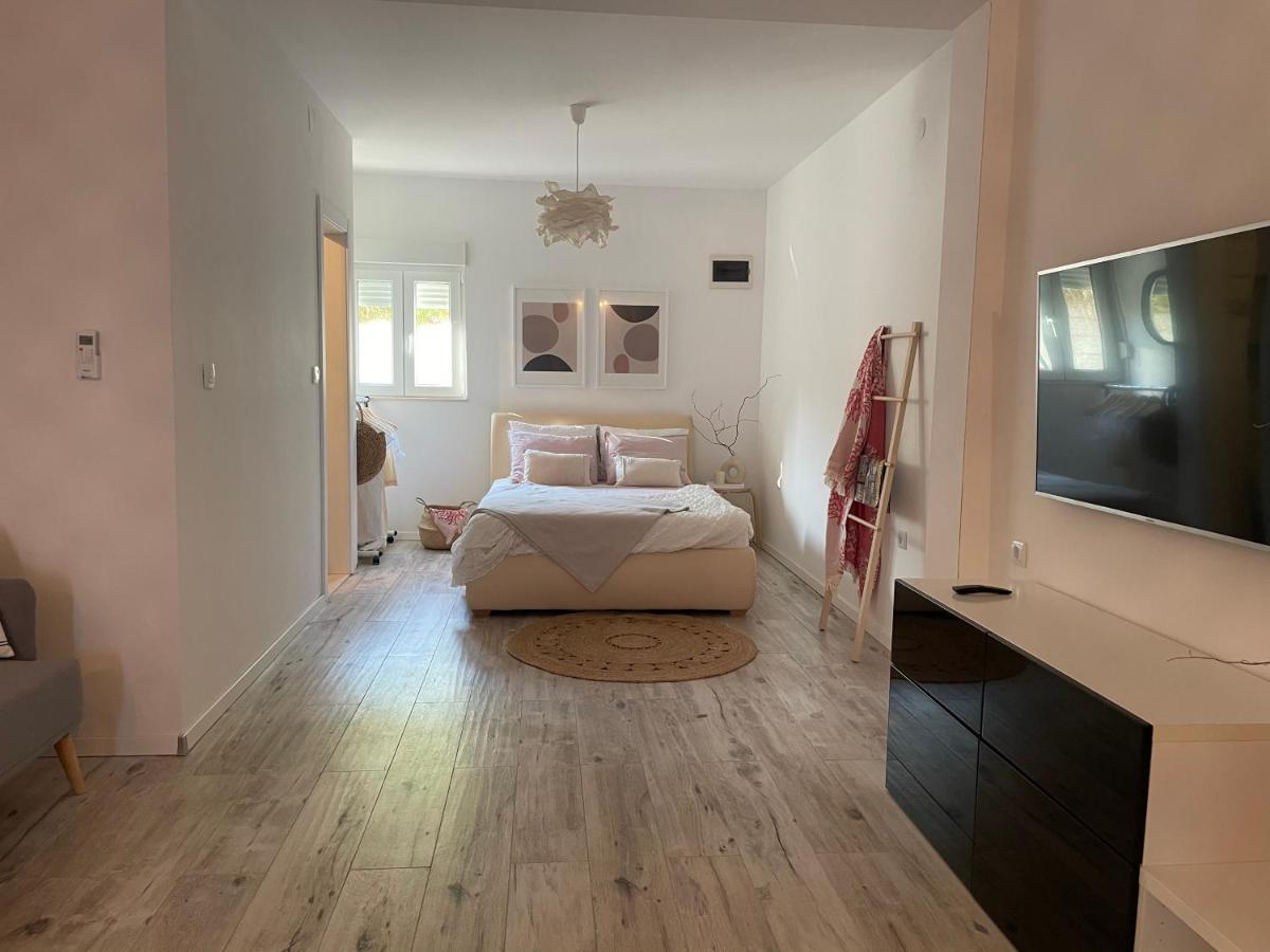 Apartman David 73 สปลิท ภายนอก รูปภาพ